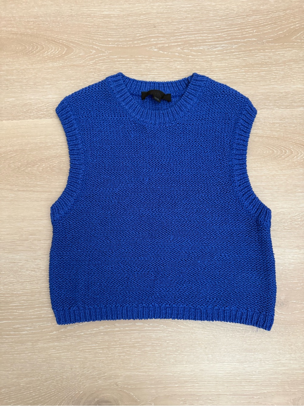 Zara Cropped Blue Sweater Tank